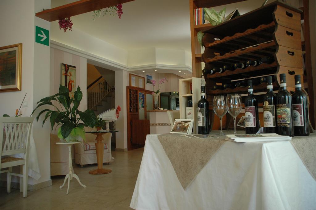 Hotel Ristorante La Terrazza Lido di Camaiore Dış mekan fotoğraf